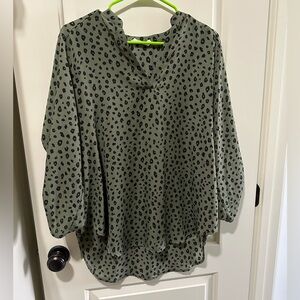 Blouse, work attire. Stitch fix XL